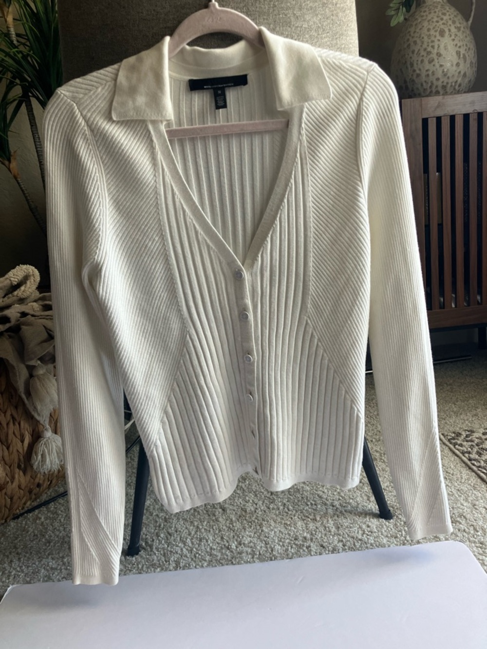 WHBM Ecru Ribbed Collared V-Neck Button Cardigan